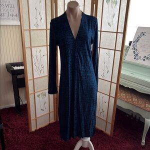 August Max Blue V-Neck Long Sleeve Sheath Cardigan